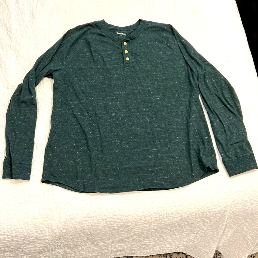 Good fellow long sleeve tee in XXL